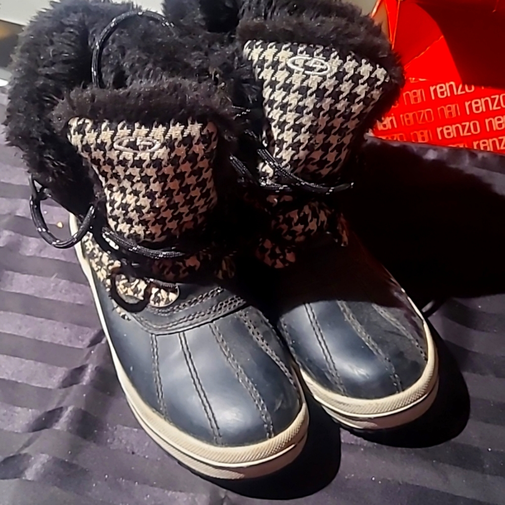 Winter Rain Snow Boots Women Champion C9 Checkered Black White Size 7